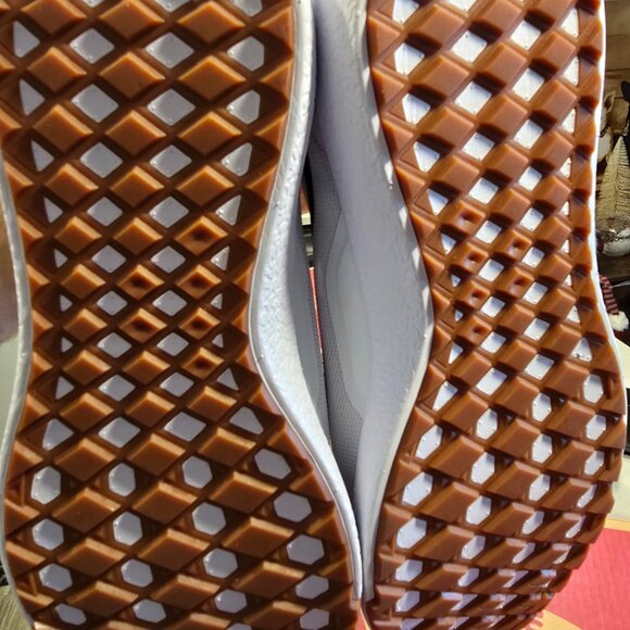 Vans Men's UltraRange Exo White Black Striped Trail Skate Shoes Size 12 NEW - Picture 9 of 10